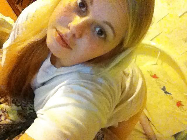 25P Plump Blonde Teen