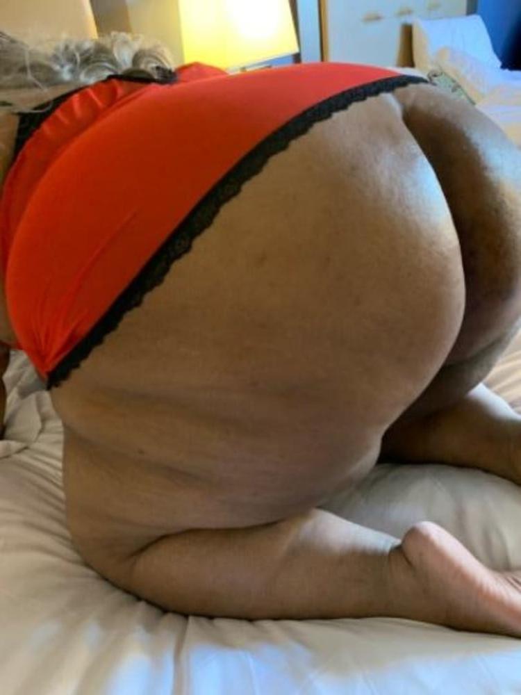 22P Massive booty