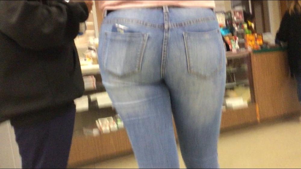 9P big booty latina