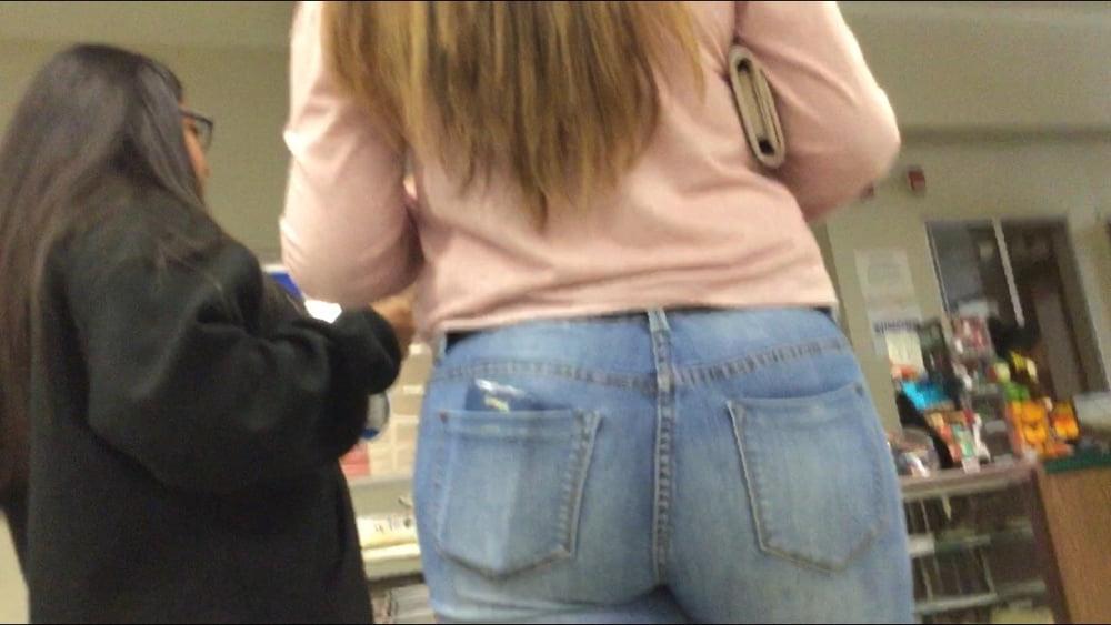 9P big booty latina