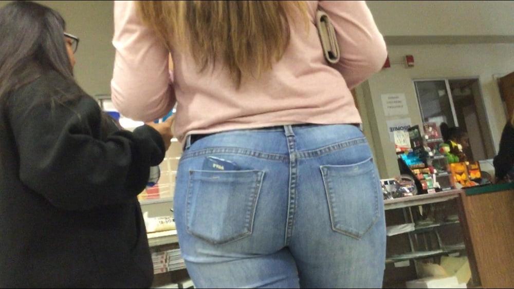 9P big booty latina