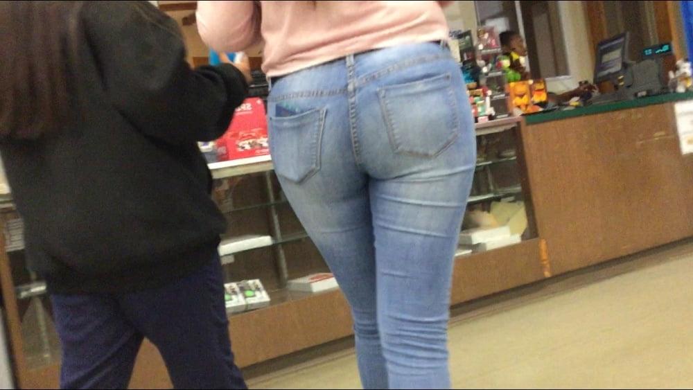 9P big booty latina