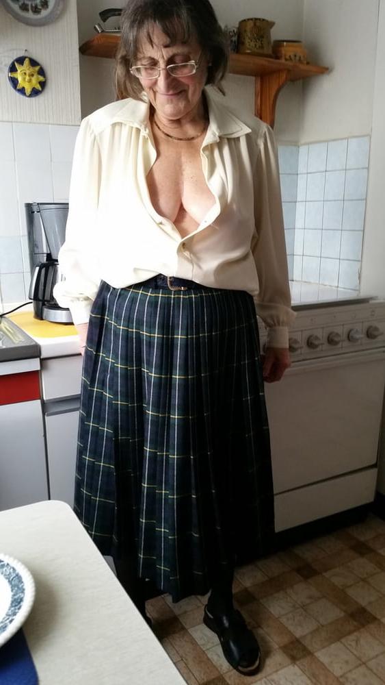16P Brafree mom 031.