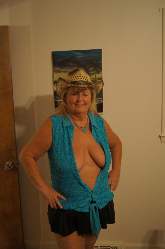 16P Brafree mom 032.