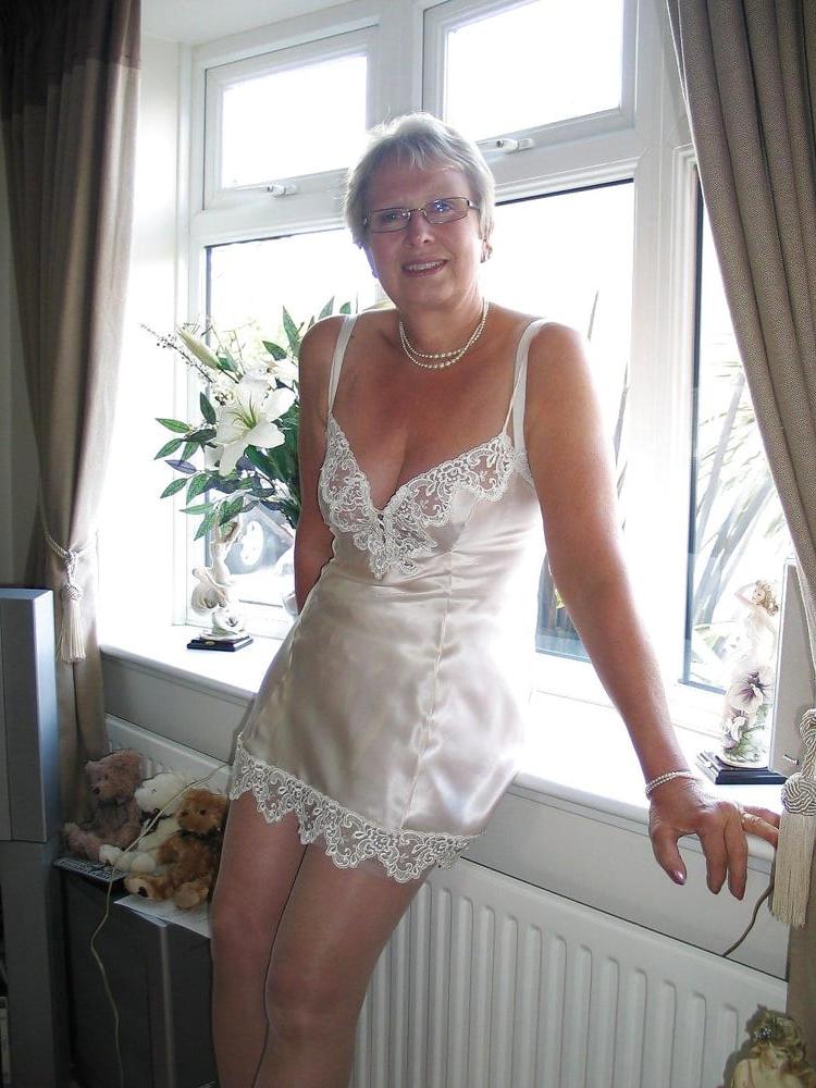 25P Mature amateur mix 5