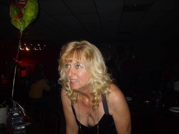 16P Brafree mom 028.