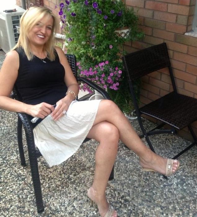 12P Turkish Sexy Mom - 2 - Please Fake of Her