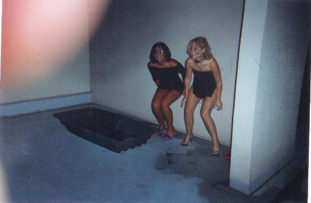 25P When She's Gotta Go 097