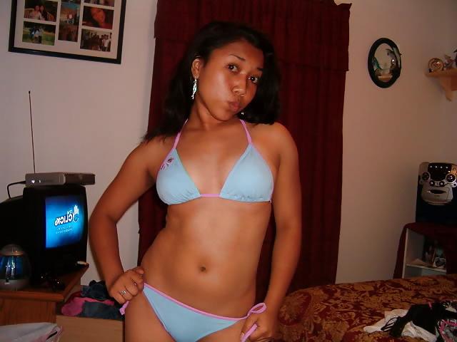 13P X girlfriend from UTEP and some strippers from Foxys