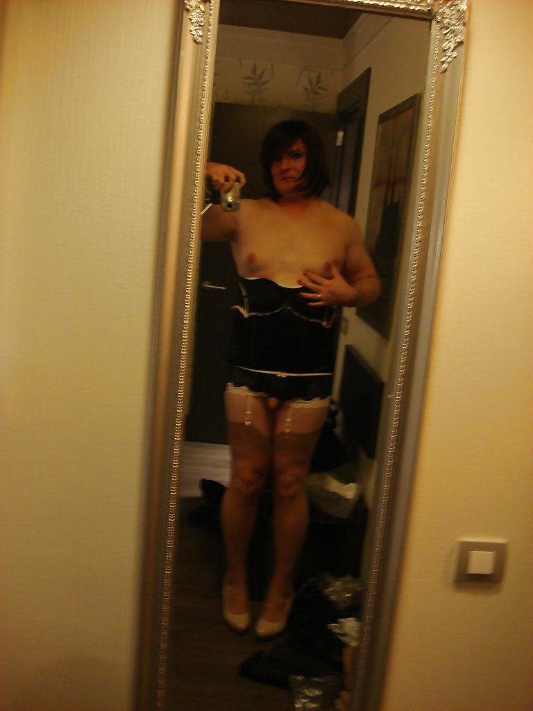 16P Brown Basque Neutral Stockings and Heels