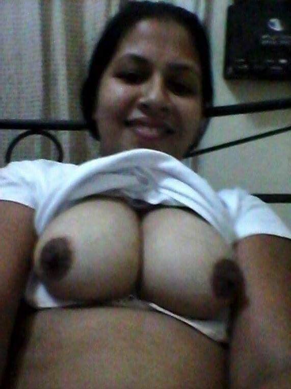 25P Sri Lanka Girl 20