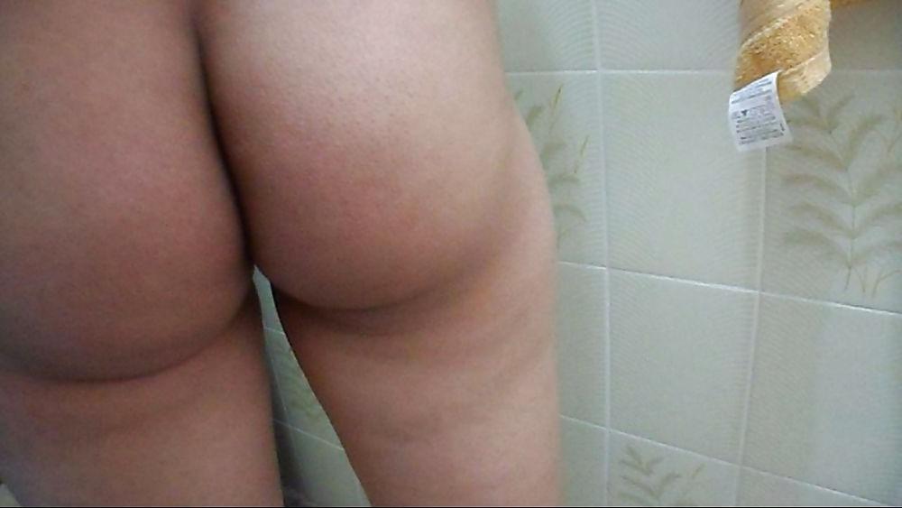 11P Wife booty
