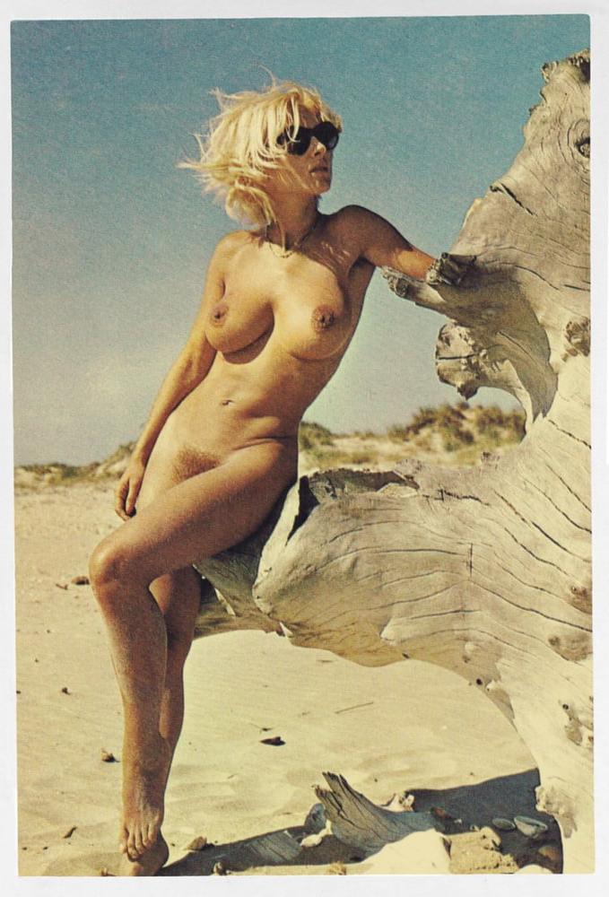13P Janas Erotic Vintagehouse 270