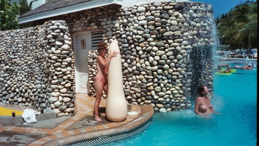 24P Swinger Pool Party #64