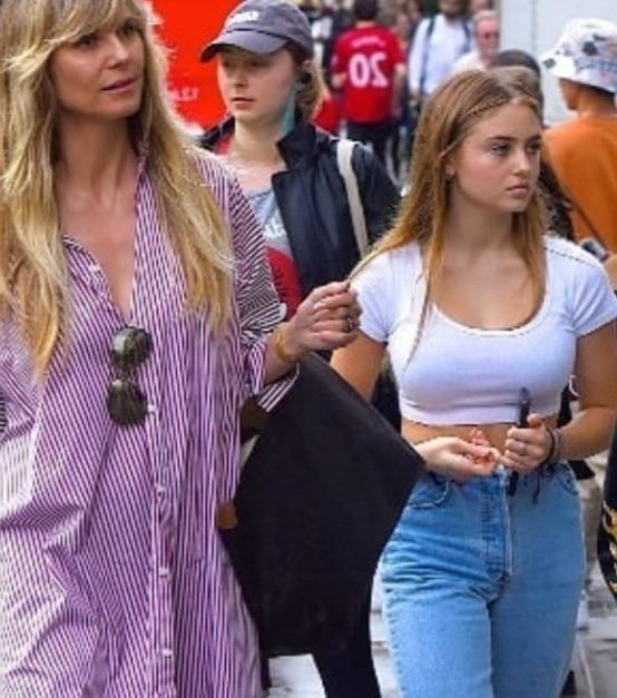25P Girls That Make Me Cum 55