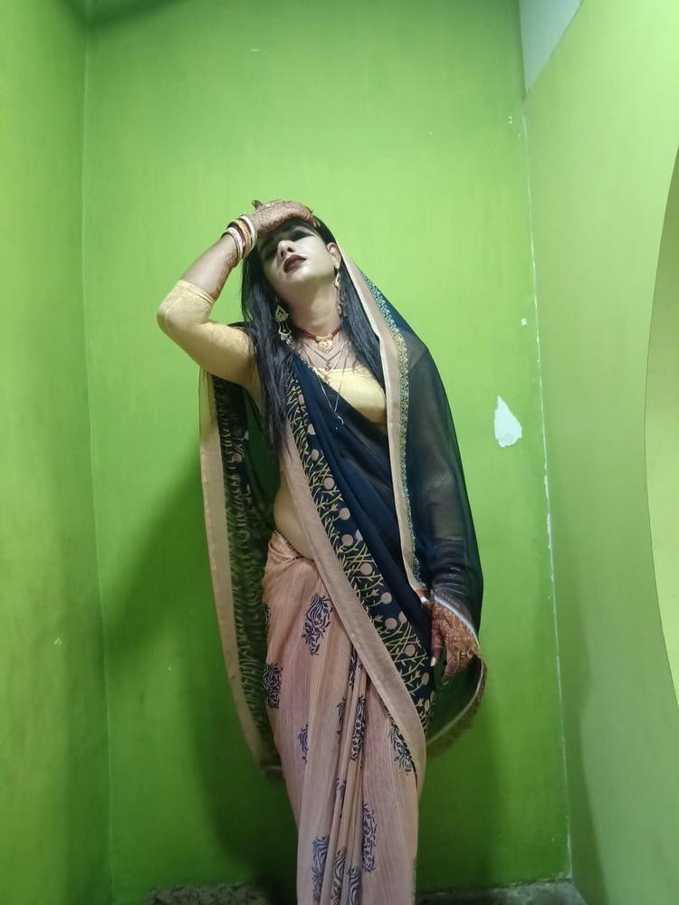 6P Crossdresser