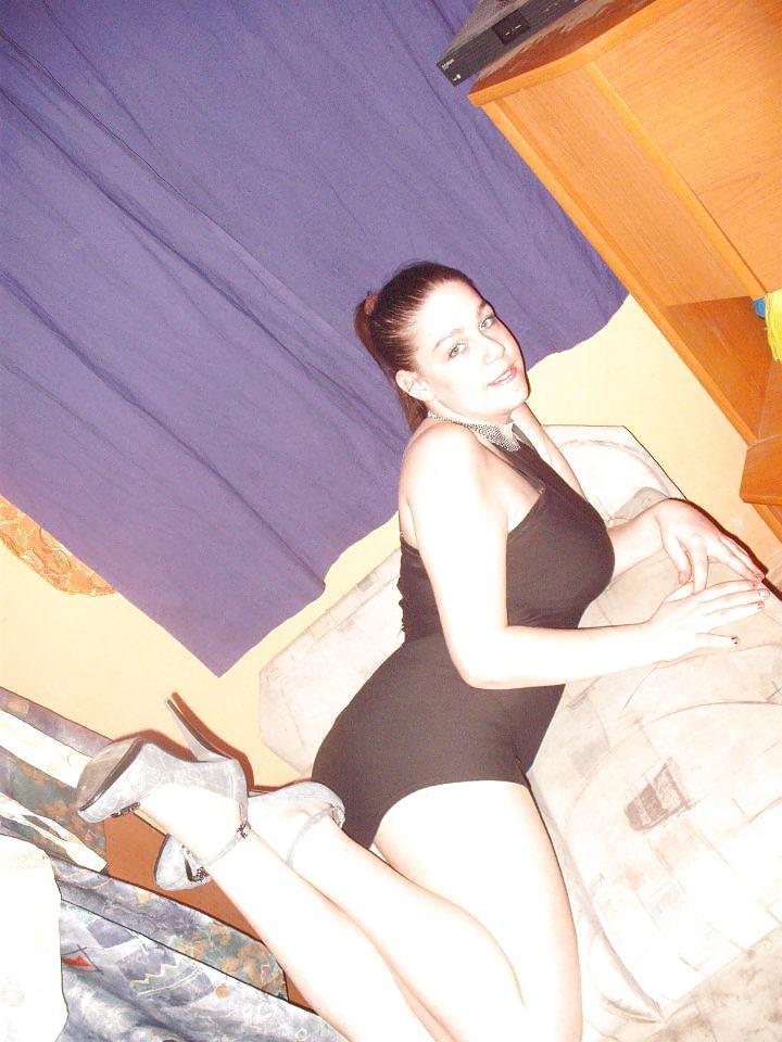 11P Violetta.21.was a stripper.