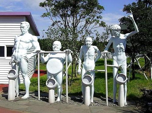 25P Big Erotic Sculptures 1 - Korean Erotic Parc
