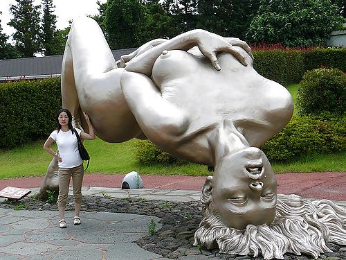 25P Big Erotic Sculptures 1 - Korean Erotic Parc
