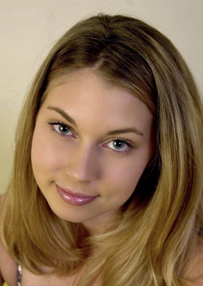 19P Who's getting your cum