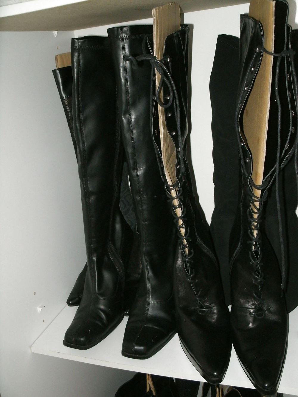 14P Boots