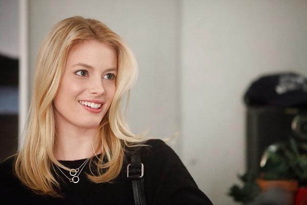 25P Community's Gillian Jacobs collection 2