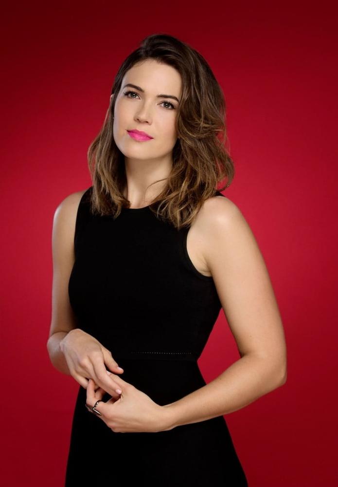 9P Mandy Moore - LA Times Emmy Story 2017