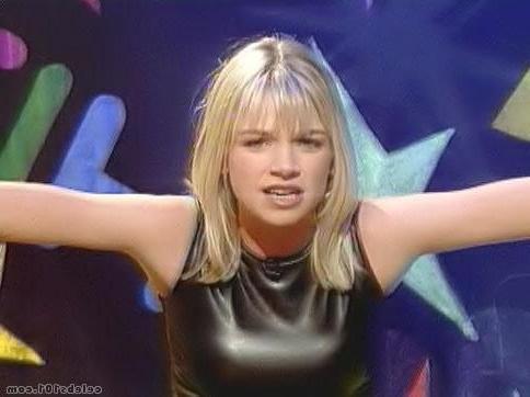 21P Cum to the 90s 03 : Zoe Ball