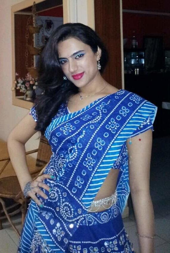 25P Pia Chauhan Randi