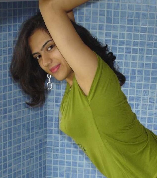 25P Pia Chauhan Randi