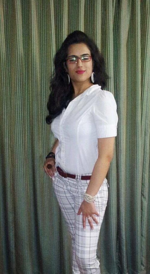 25P Pia Chauhan Randi
