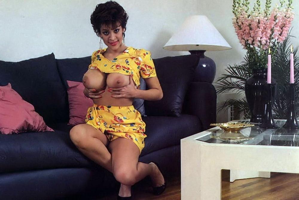 13P Janas Erotic Vintagehouse 268