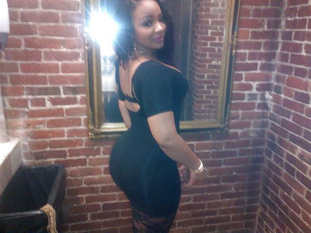 17P Big Booty Syd