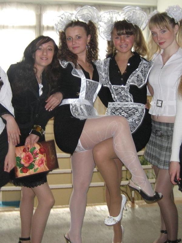 25P MATURE SLUTS WEAR STOCKINGS 22
