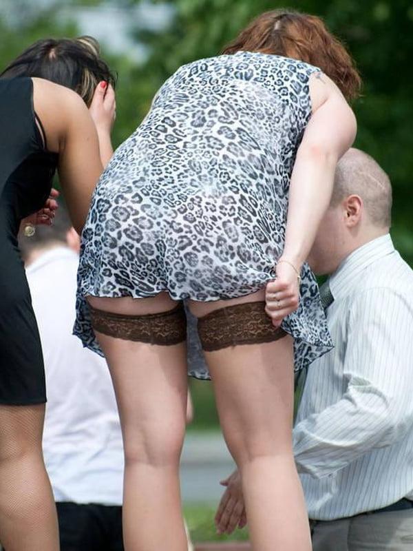 25P MATURE SLUTS WEAR STOCKINGS 22