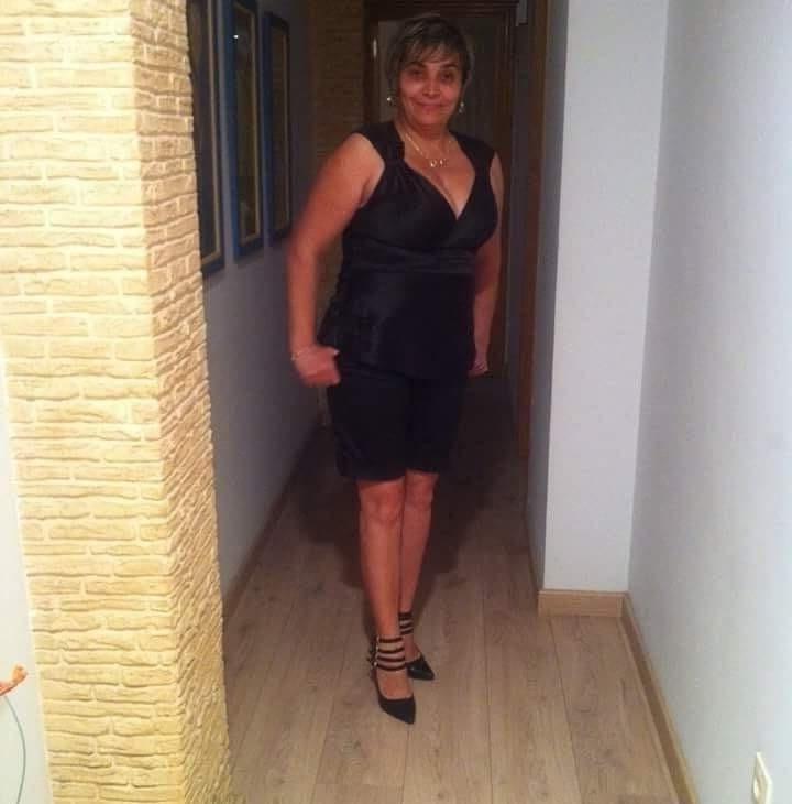 25P 45+ Mature woman