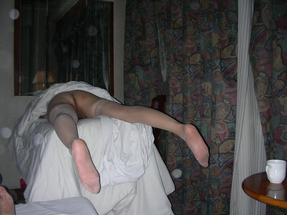 17P Pantyhose cum feet 2020