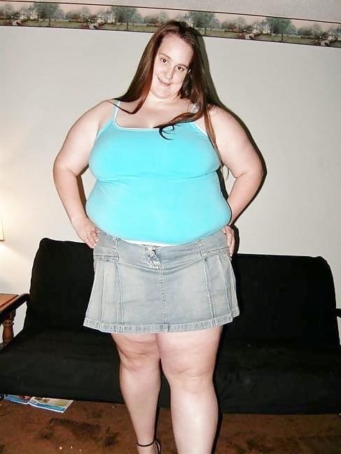 14P Beautiful and erotic woman 21