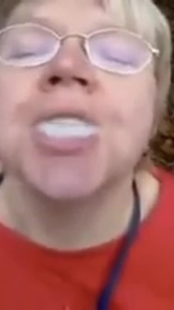 25P Slut Mom