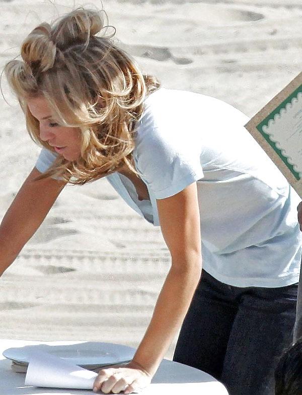 25P Celebs oops 4