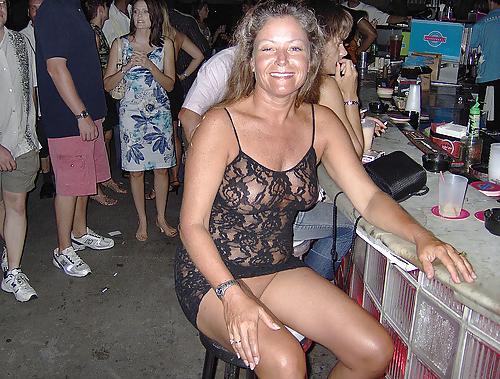 25P Upskirt 9