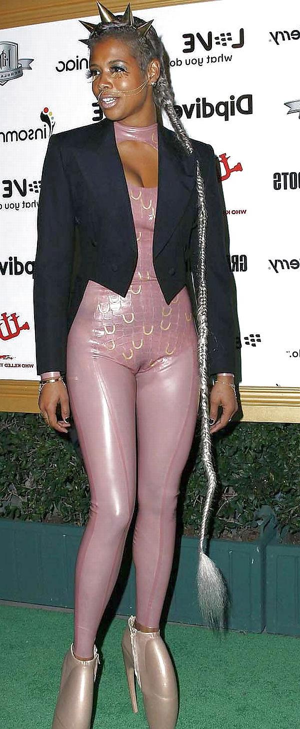 25P Celebs oops 9