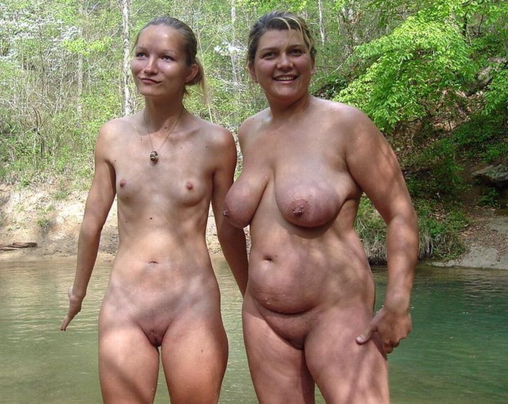 25P Mom And Girls - 7