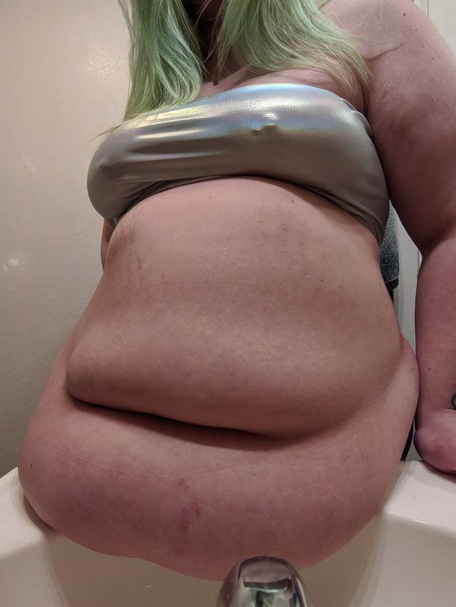 13P BBW &amp; SSBBW With Resting Bellies 2