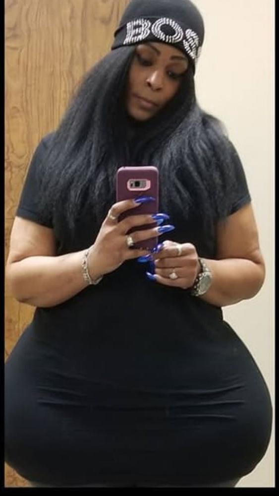 25P Huge thigh mega booty extra wide hip bbw 4real