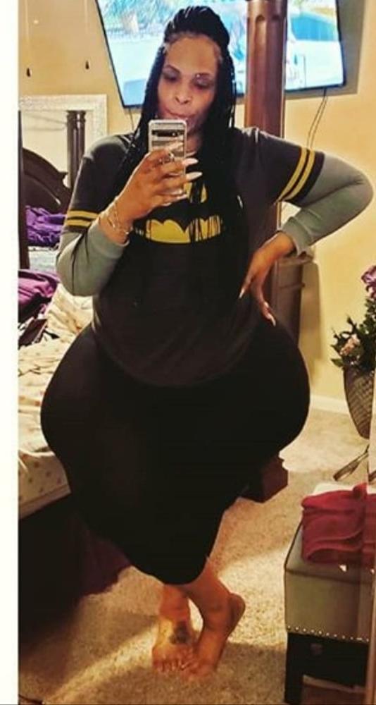 25P Huge thigh mega booty extra wide hip bbw 4real