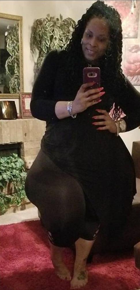 25P Huge thigh mega booty extra wide hip bbw 4real