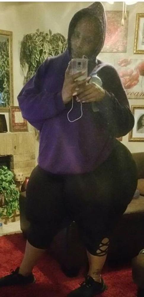 25P Huge thigh mega booty extra wide hip bbw 4real