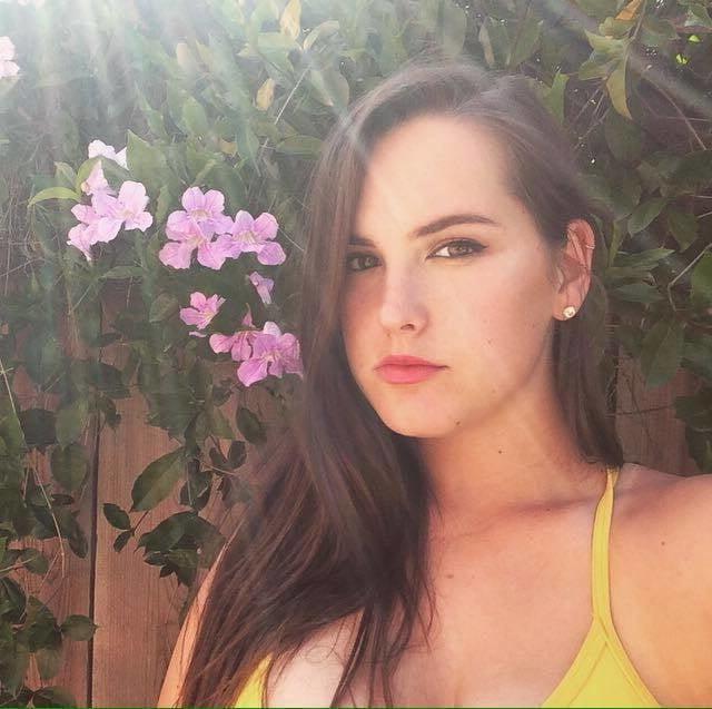 25P Cum slave Riley Brigmann