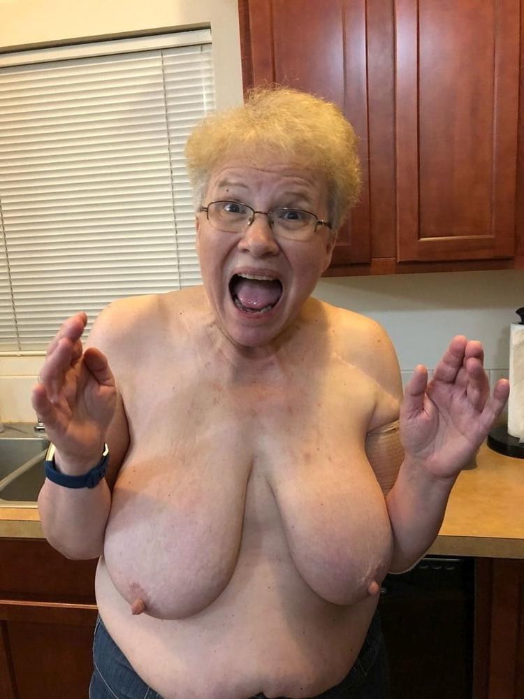 25P CUM FOR ME &amp; ON ME 3